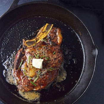 Миф о мясе: «Чтобы сок не выходил из мяса, его нужно поджаривать до корочки»